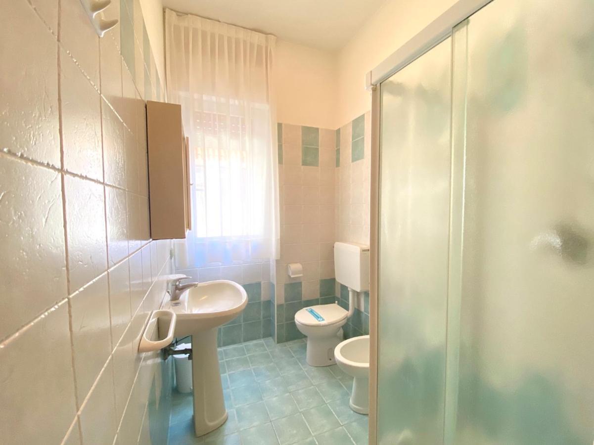 Appartamenti Adriana Carraro Immobiliare - Family Apartments Лидо-ди-Езоло Экстерьер фото